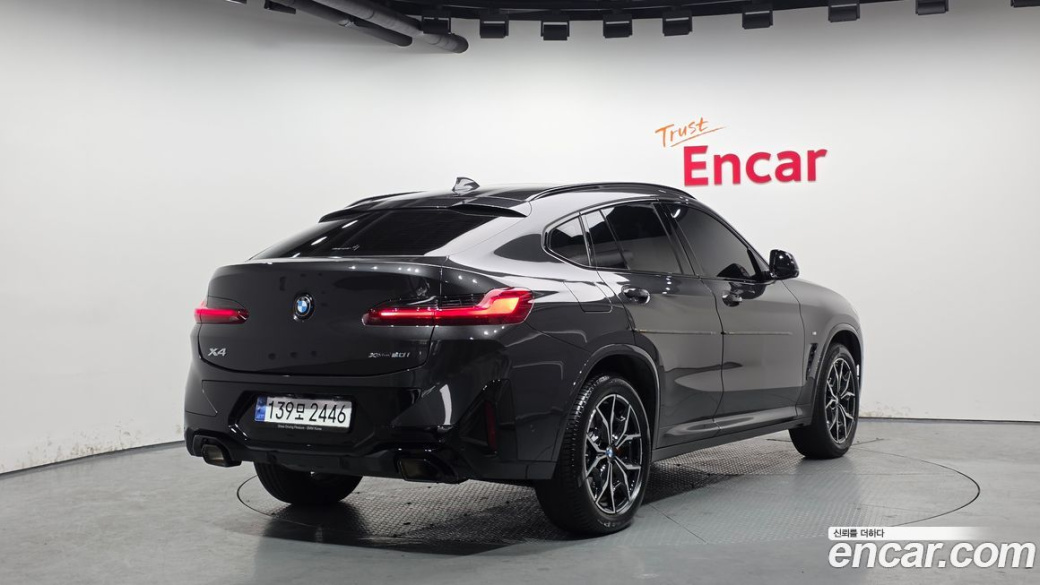 BMW X4 xDrive20i M Sports Pro, 2023