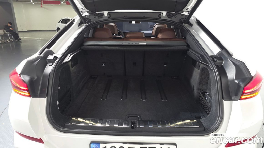 BMW X6 xDrive40d M Sport Pro, 2025