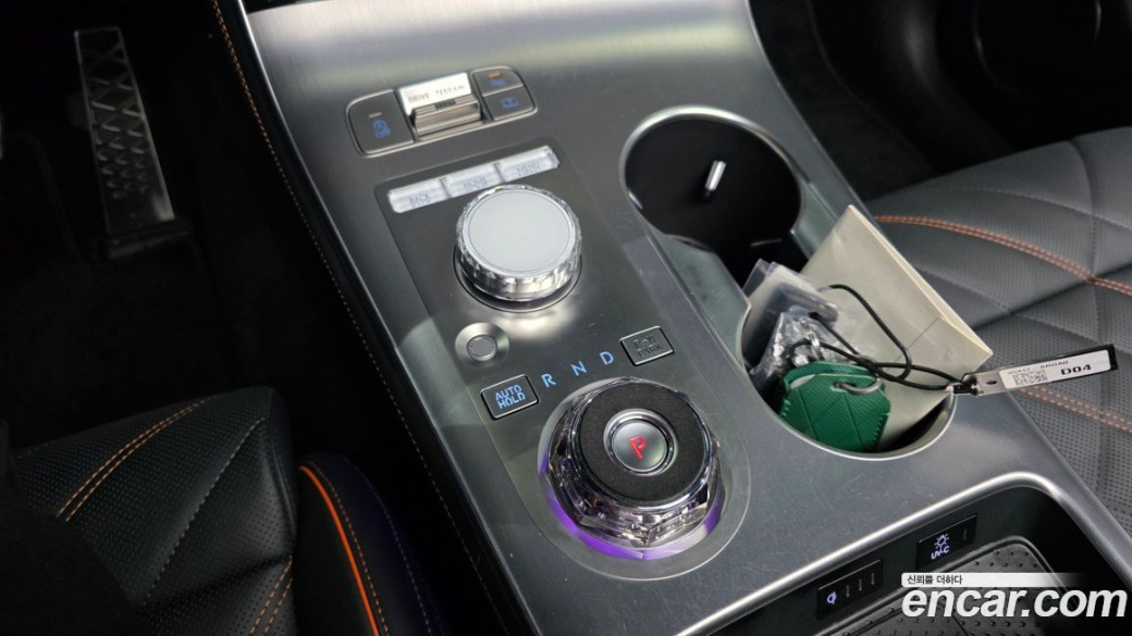 Genesis GV70 2.5T Gasoline AWD, 2025