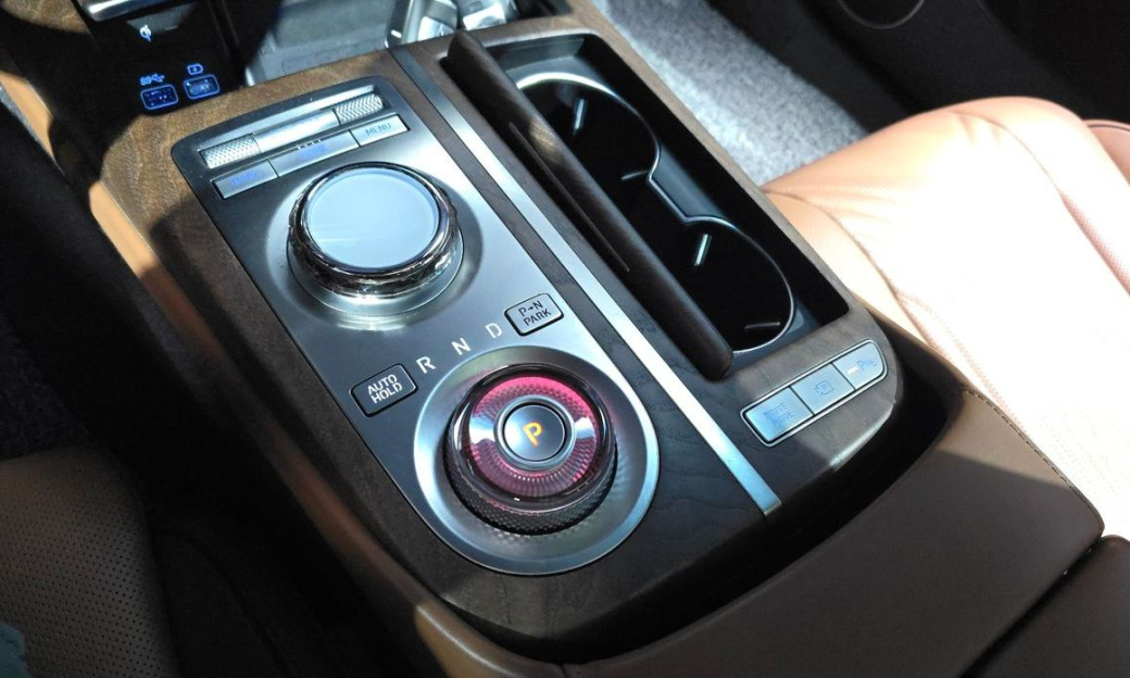 Genesis G80 Gasoline 2.5 Turbo 2WD, 2023