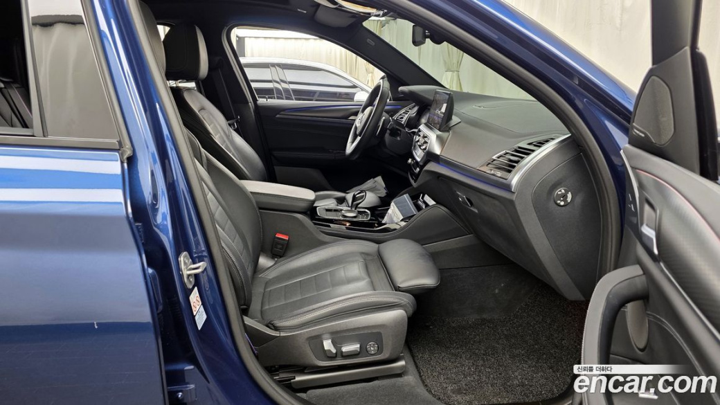 BMW X4 xDrive20i M Sports Pro, 2022