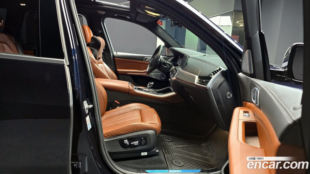 BMW X5 M50i, 2021
