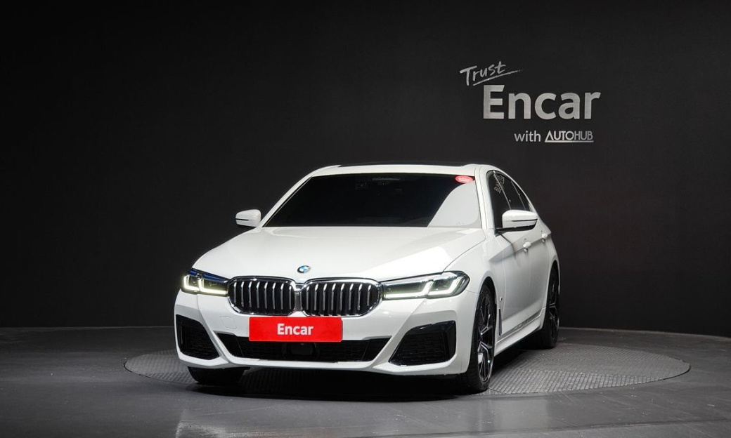 BMW 5-Series 530i M Sport Package, 2023