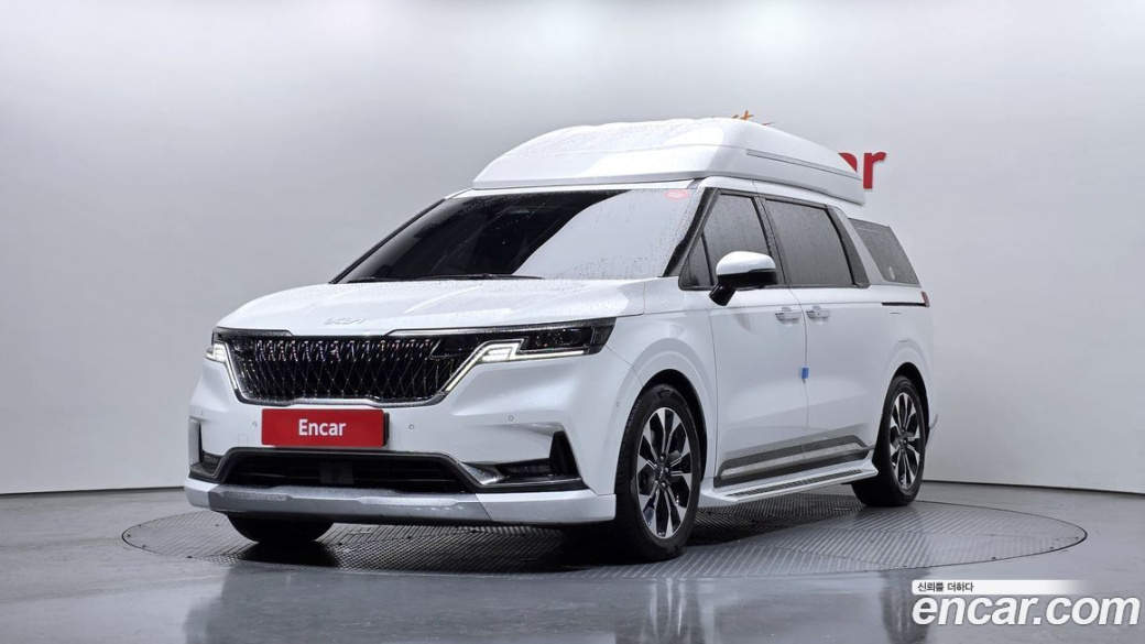 Kia Carnival 9-Seater Hi-Limousine, 2022