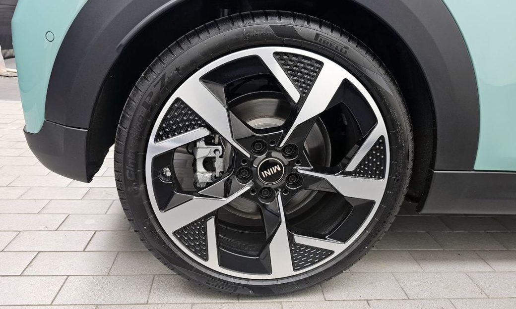 Mini Cooper Favoured, 2026
