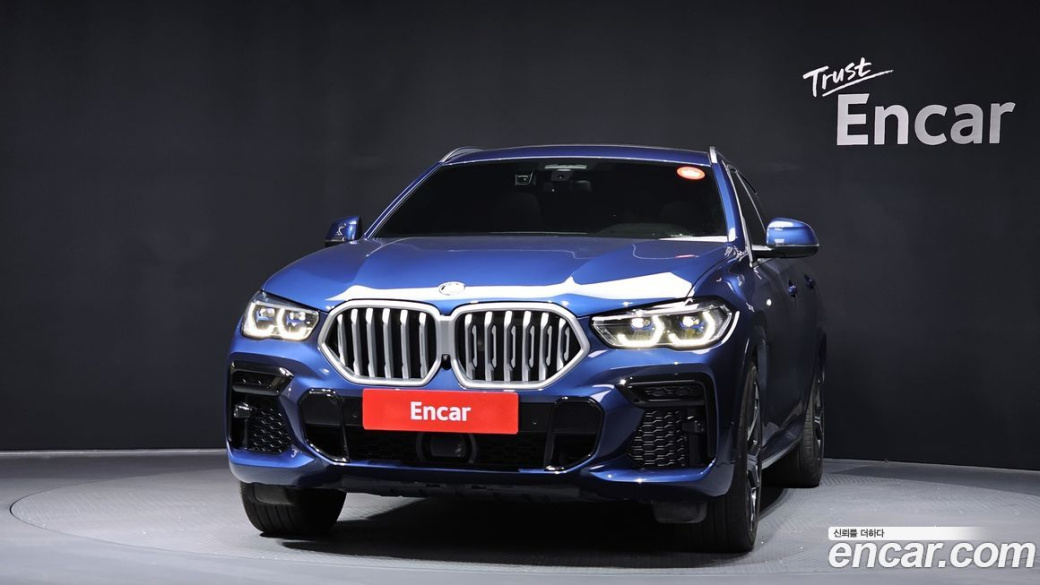 BMW X6 xDrive40i M Sport, 2023