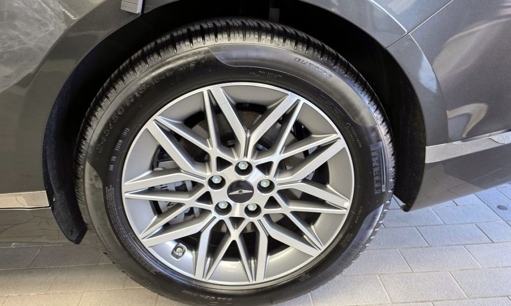 Genesis G80 Gasoline 2.5 Turbo AWD, 2025
