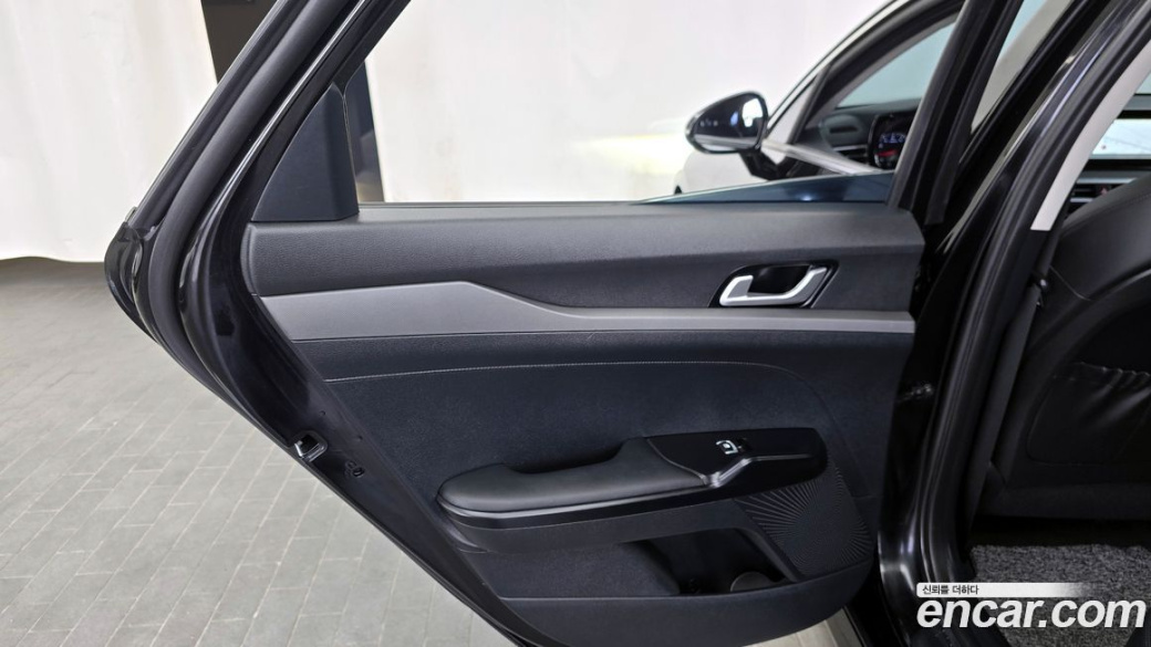 Kia K5 2.0, 2023