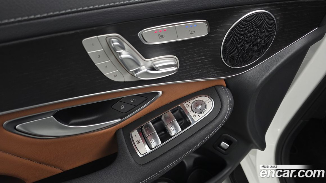 Mercedes-Benz GLC-Class GCL300 4MATIC Coupe, 2023