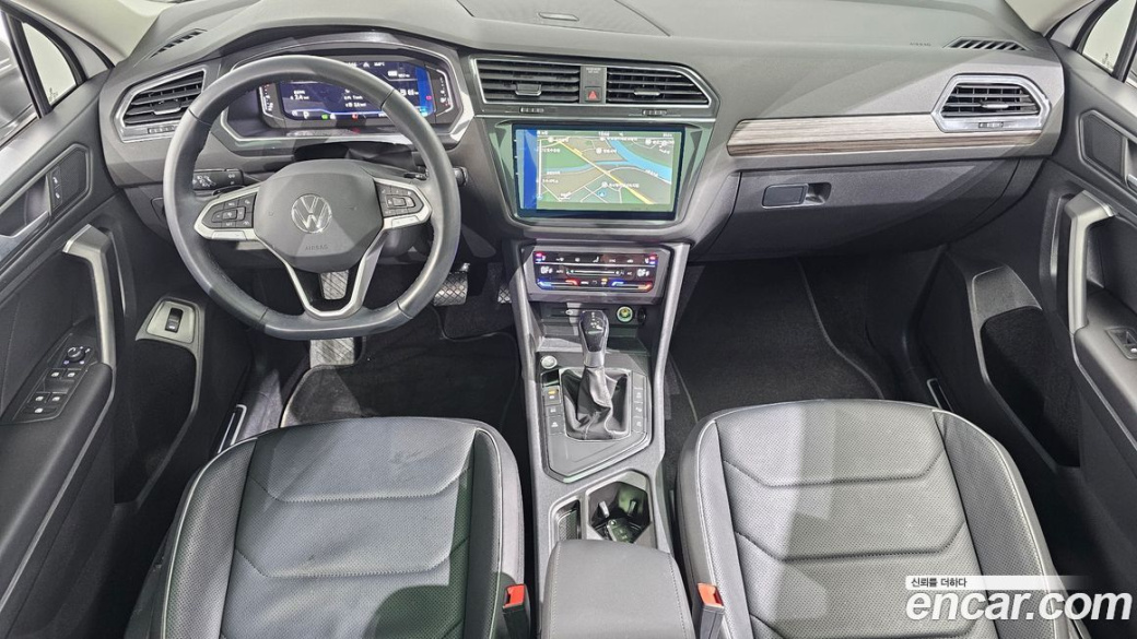 Volkswagen Tiguan 2.0 TSI Prestige, 2023