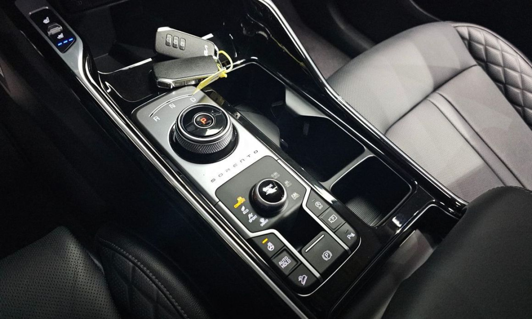 Kia Sorento Gasoline 2.5T 4WD, 2023