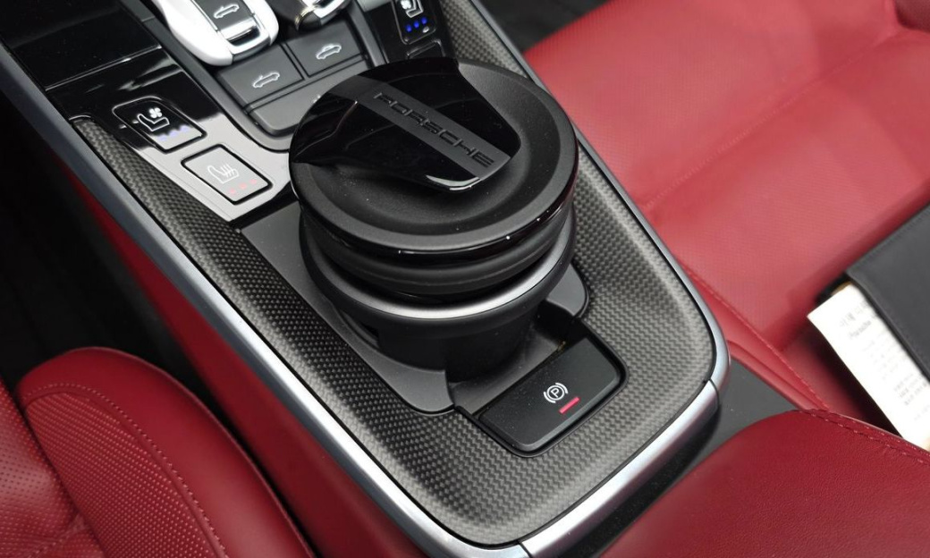 Porsche 911 Turbo S Cabriolet, 2024
