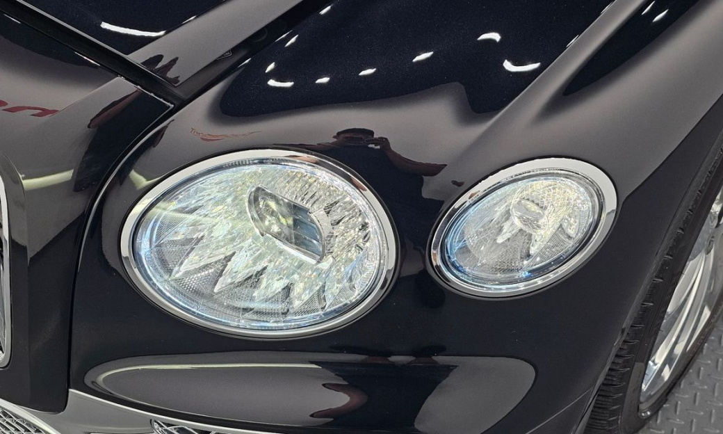 Bentley Flying Spur 4.0, 2022