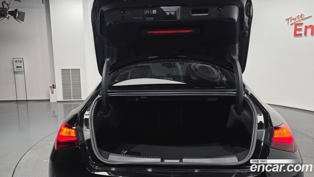 Mercedes-Benz CLA-Class CLA250 4MATIC, 2026