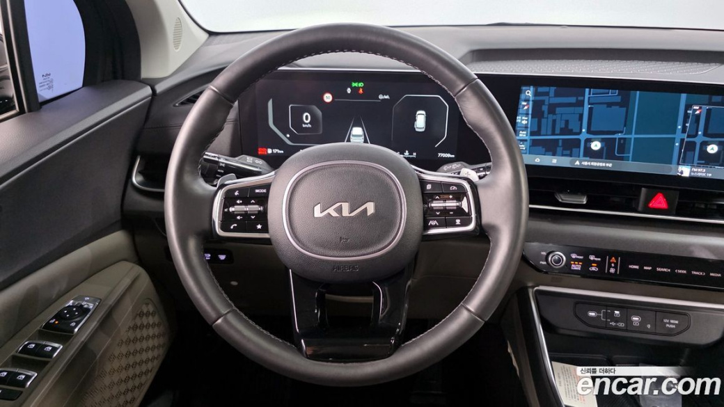 Kia Carnival 9-Seater Noblesse, 2025