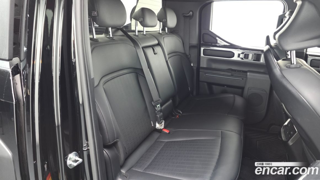 Kia Tasman 2.5T Gasoline 4WD, 2026