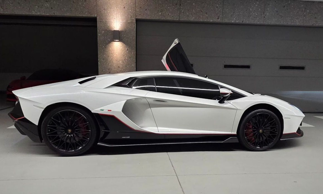 Lamborghini Aventador LP780-4 Ultimae, 2022