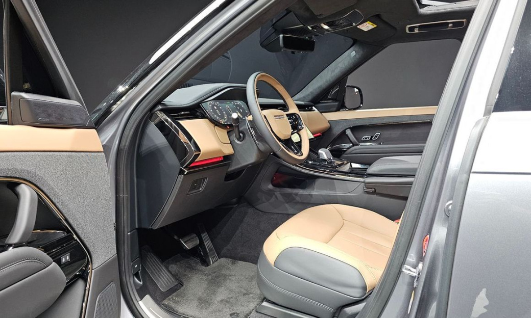 Land Rover Range Rover Sport P400 AB, 2025