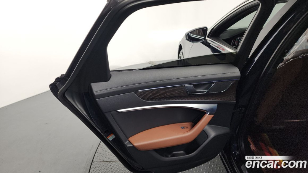 Audi A6 45 TFSI Premium, 2022