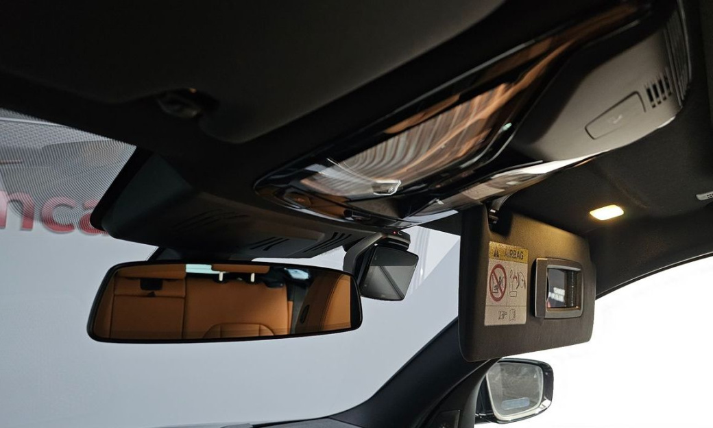 BMW 3-Series 320i Touring M Sports, 2024