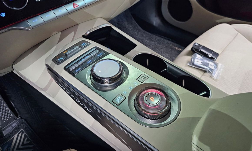 Genesis GV70 2.5T Gasoline AWD, 2021