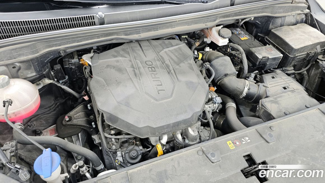 Kia Carnival 7-Seater Hi-Limousine, 2023