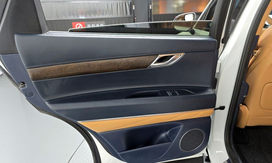 Genesis GV80 2.5T Gasoline 2WD, 2023