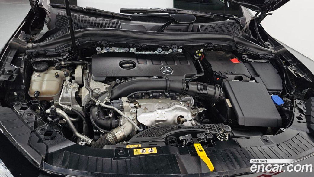 Mercedes-Benz GLA-Class GLA250 4MATIC, 2023