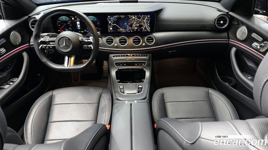 Mercedes-Benz E-Class E220d 4MATIC AMG Line, 2022