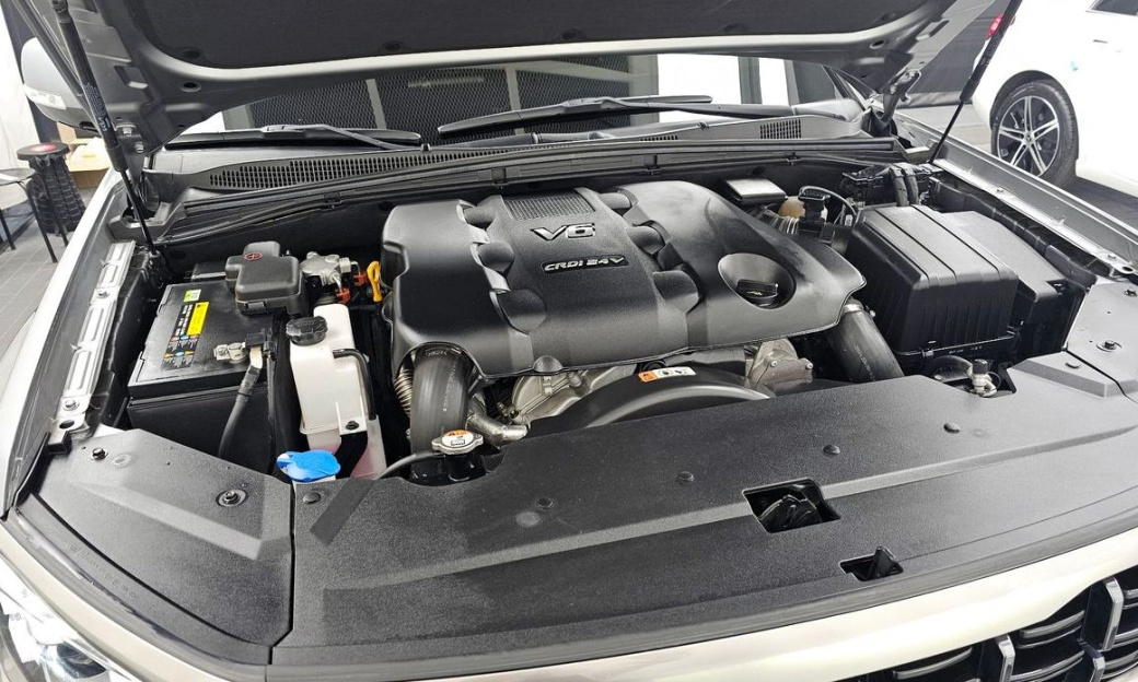 Kia Mohave Diesel 3.0 4WD 5-Seater, 2022