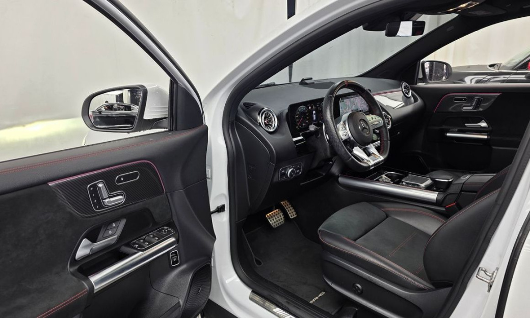 Mercedes-Benz GLA-Class GLA45 AMG 4MATIC+, 2022