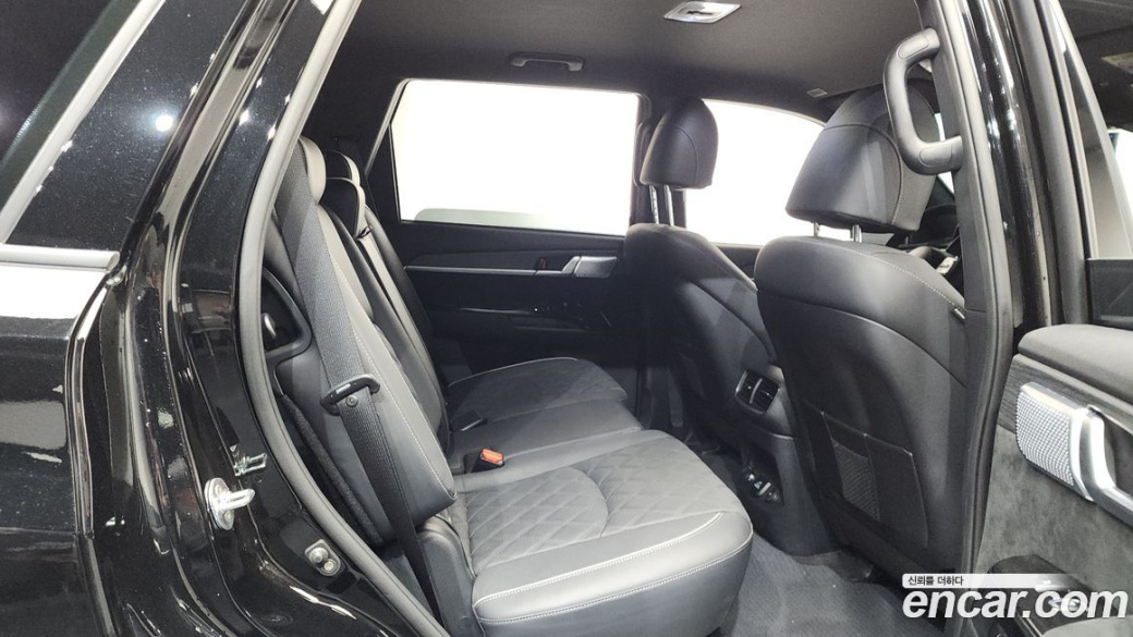 Kia Mohave Diesel 3.0 4WD 5-Seater, 2023