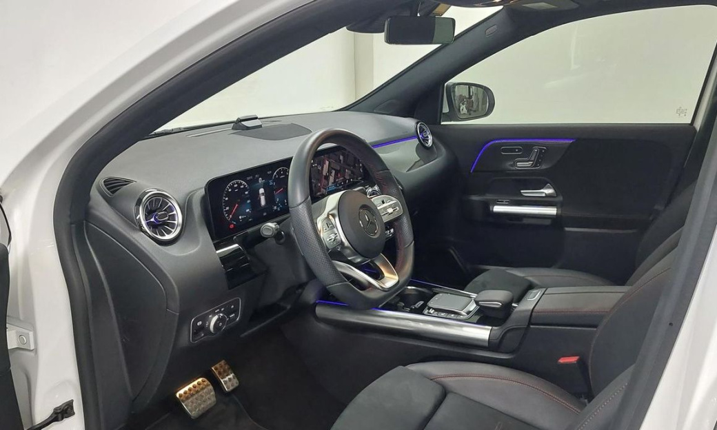 Mercedes-Benz GLA-Class GLA250 4MATIC, 2023