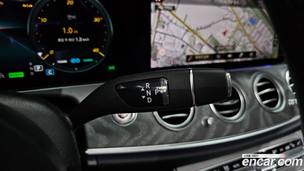 Mercedes-Benz E-Class E350 4MATIC AMG Line, 2022