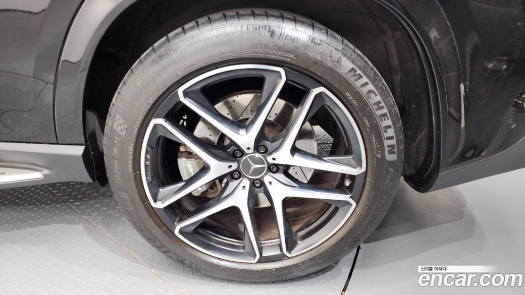 Mercedes-Benz GLE-Class AMG GLE53 4MATIC+, 2021
