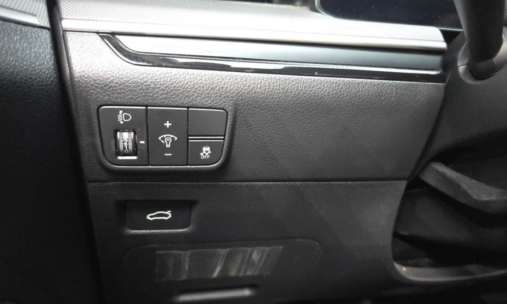 Kia K5 2.0, 2024