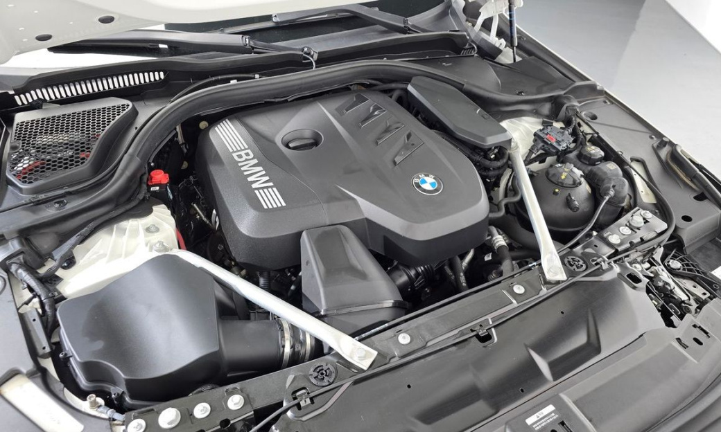 BMW 5-Series 520i M Sport, 2024