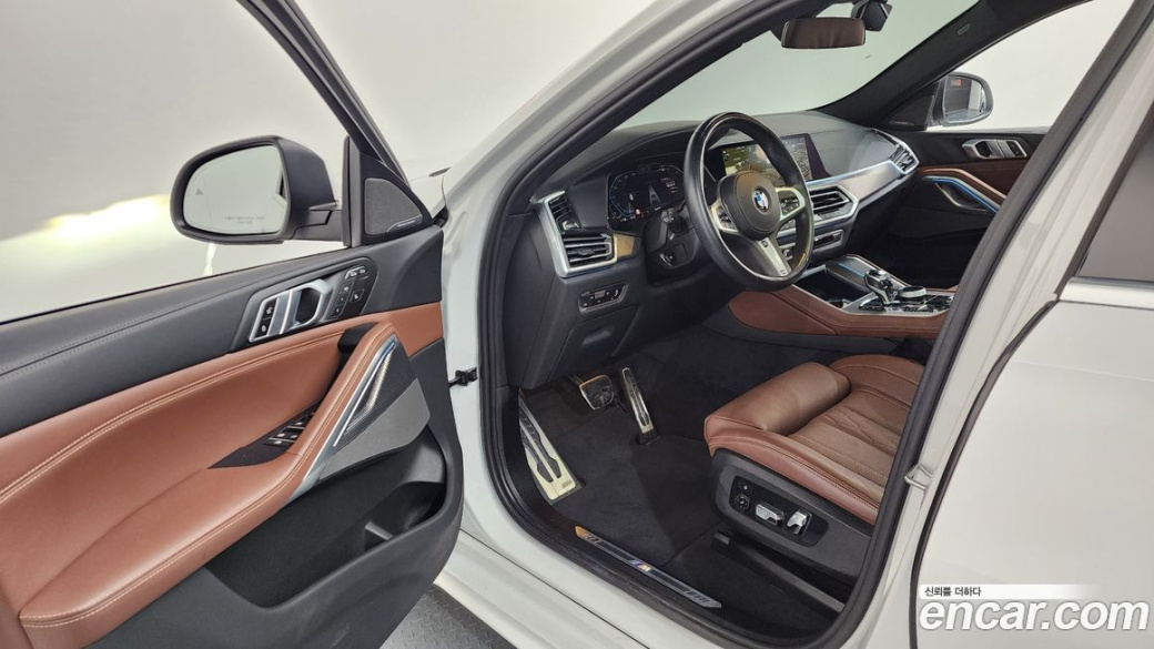BMW X6 xDrive40i M Sport, 2023