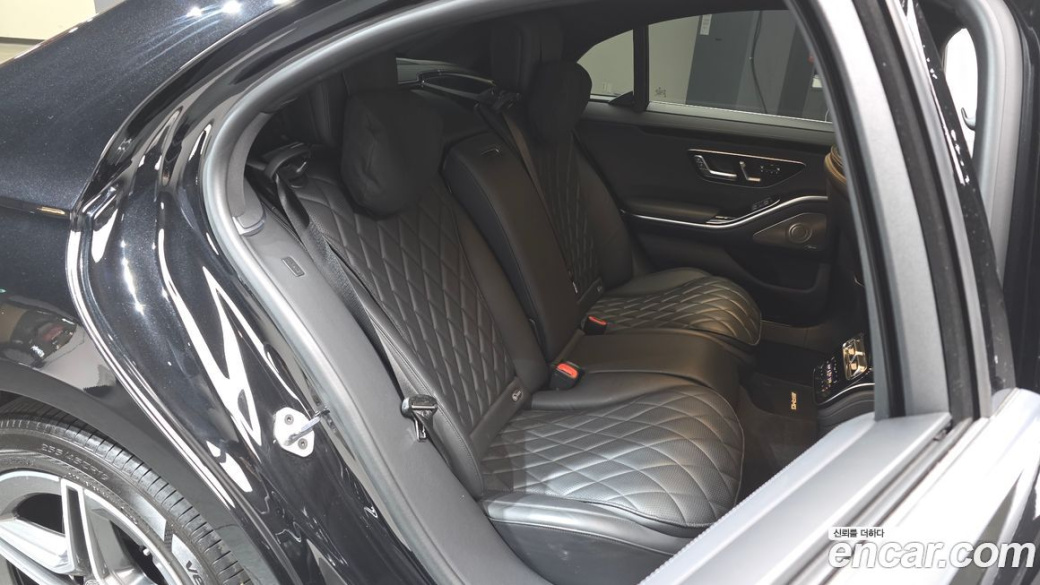 Mercedes-Benz S-Class S400 d 4MATIC, 2022