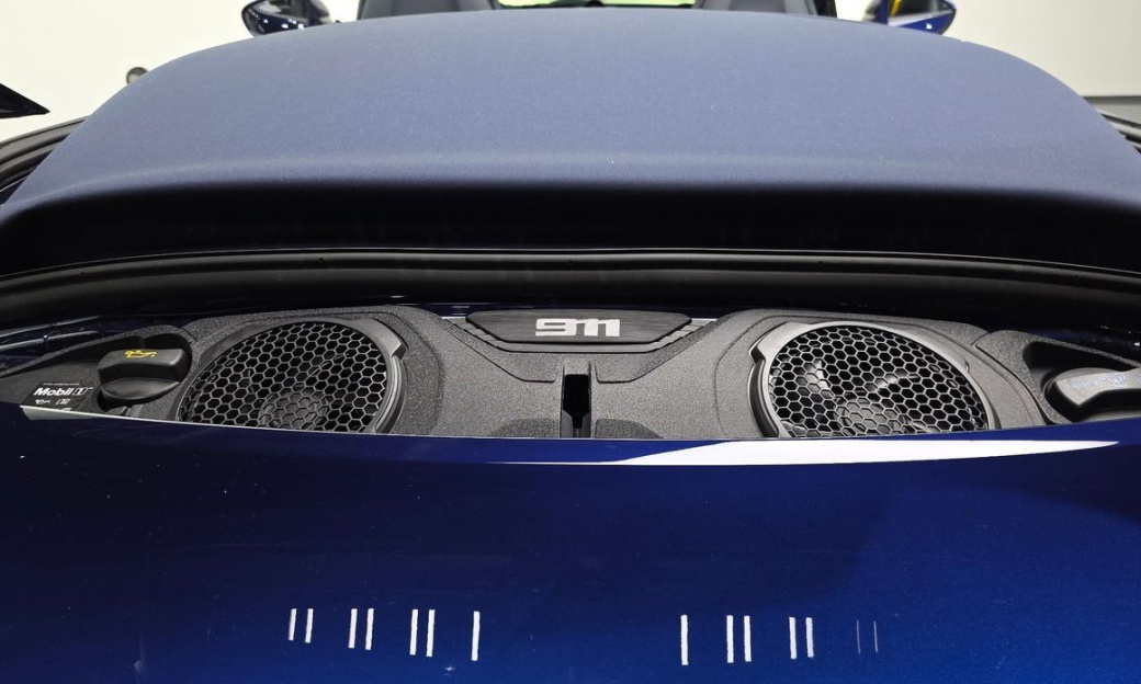 Porsche 911 Carrera 4 GTS Cabriolet, 2026