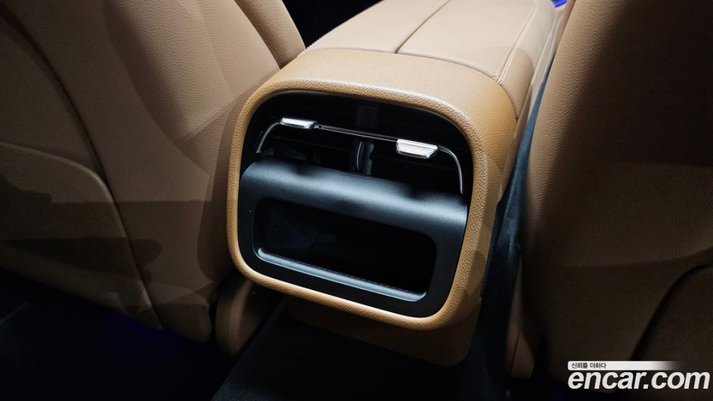 Mercedes-Benz E-Class E220d 4MATIC Exclusive, 2024