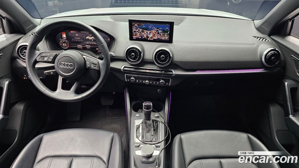 Audi Q2 35 TDI Premium, 2023