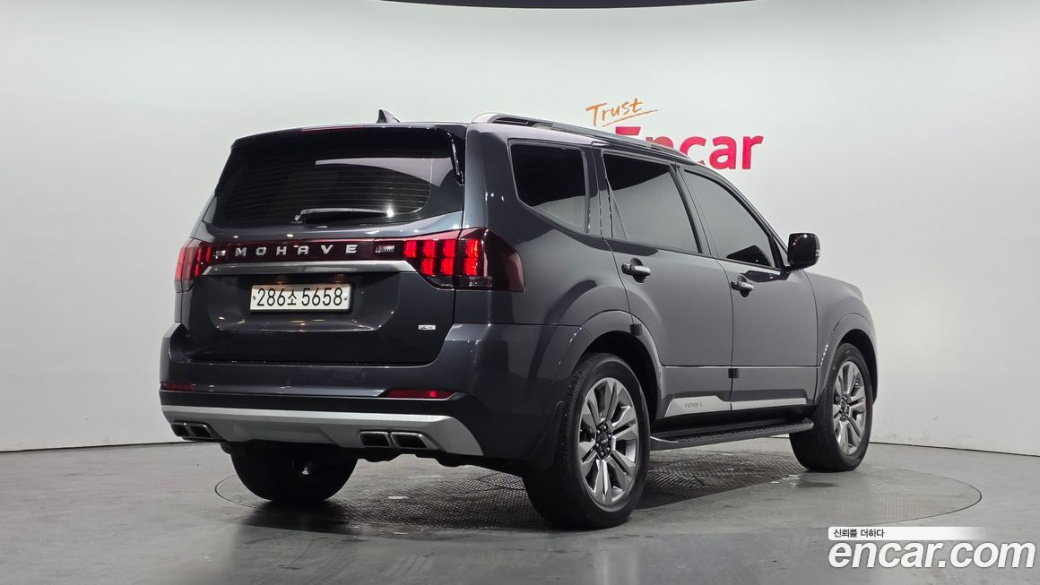 Kia Mohave Diesel 3.0 4WD 5-Seater, 2022