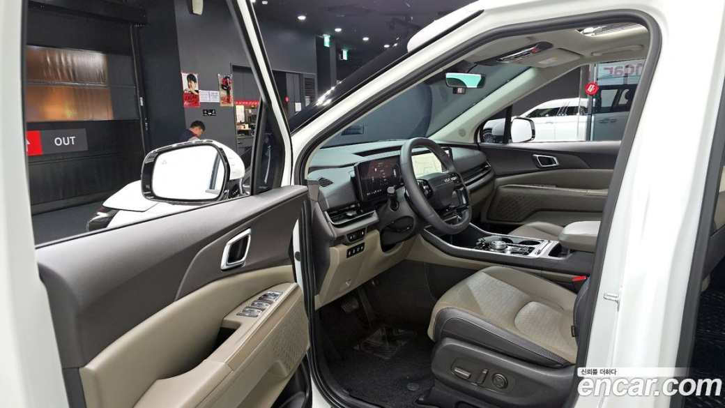 Kia Carnival 7-Seater Noblesse, 2025