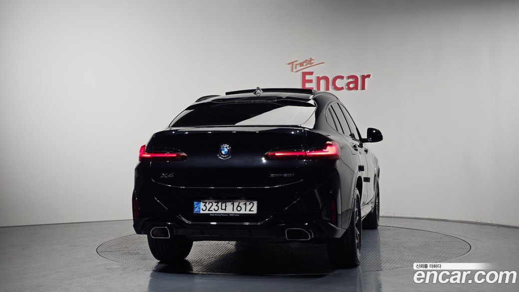 BMW X4 xDrive20i M Sport, 2022