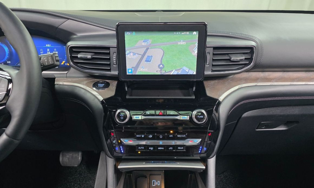 Ford Explorer 3.0 Platinum 4WD, 2022