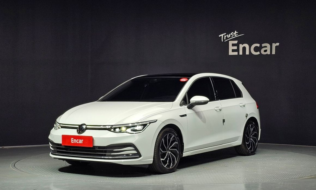 Volkswagen Golf 2.0 TDI Prestige, 2024
