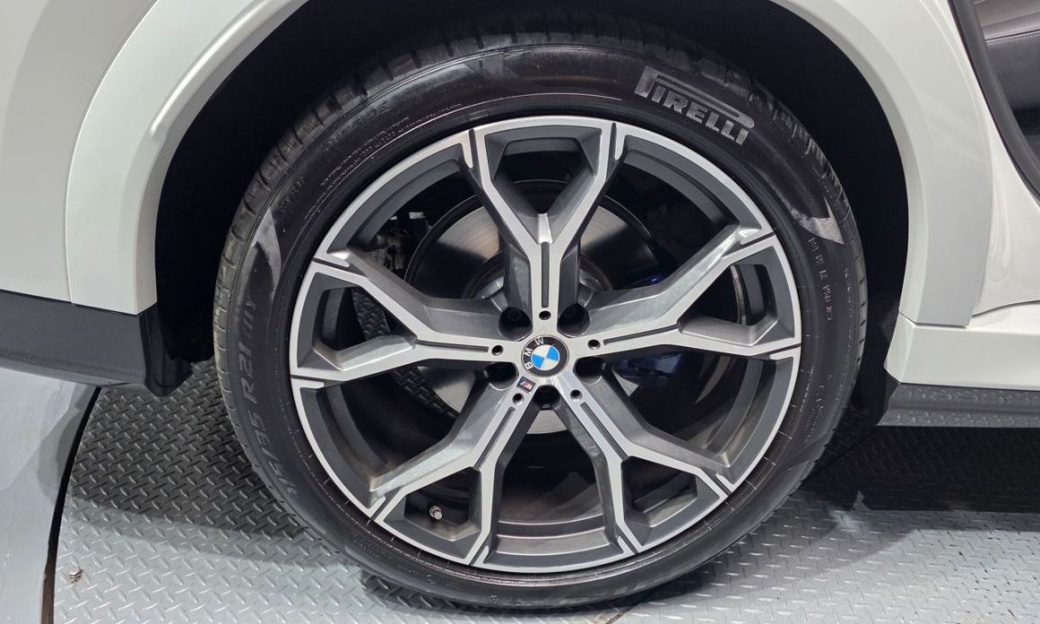 BMW X6 xDrive30d M Sport, 2024