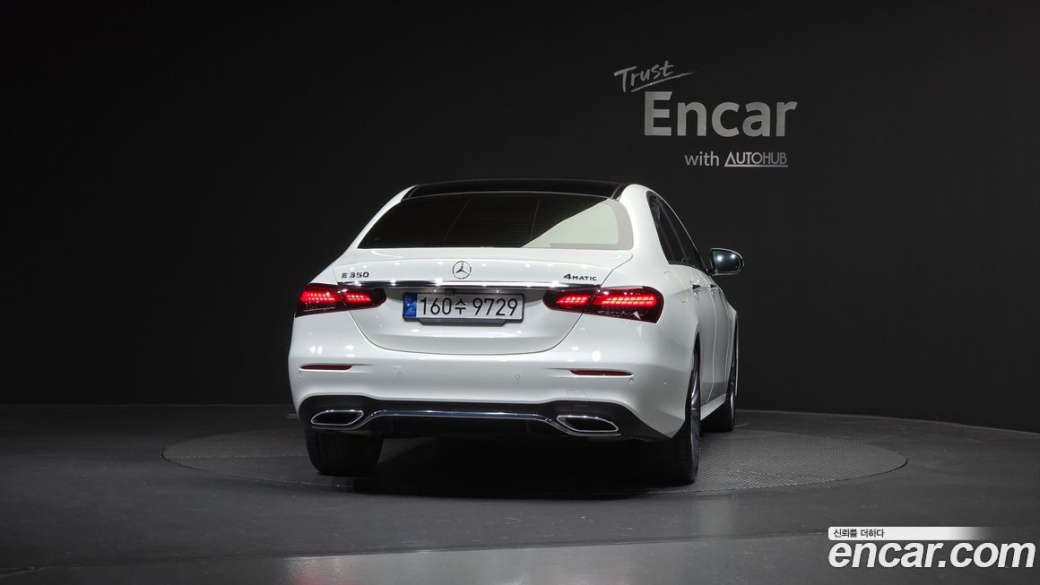 Mercedes-Benz E-Class E350 4MATIC AMG Line, 2022