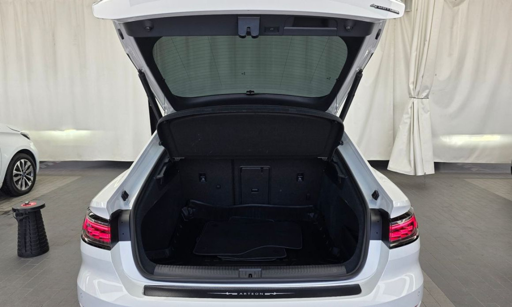 Volkswagen Arteon 2.0 TDI R-LIINE 4Motion, 2023